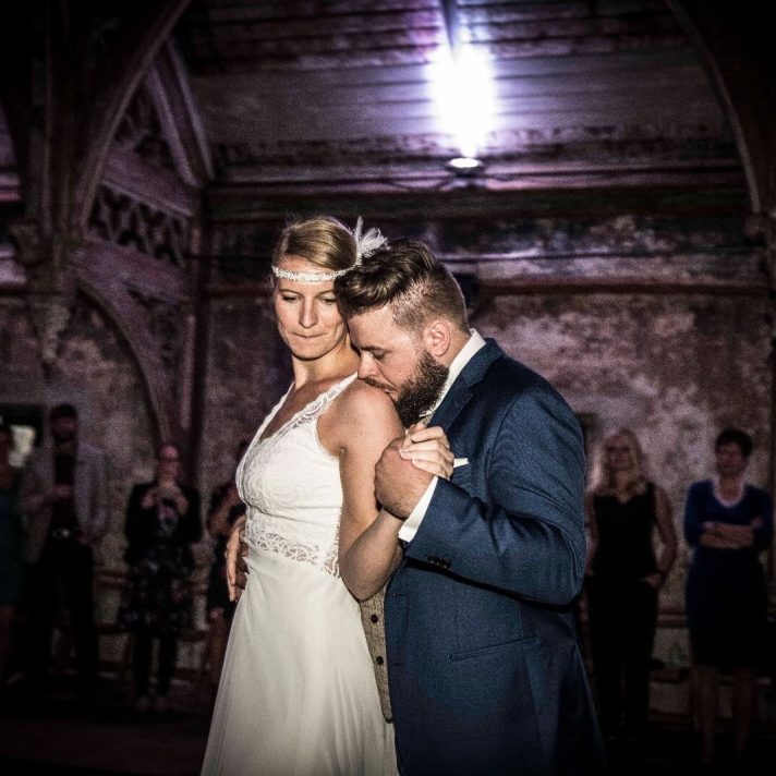 bruiloft-openingsdans_leren-Bergen-op-zoom